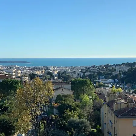 Vue Cannes Villa